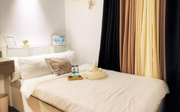 Portovita Tower 1 BR Unit with Balcony in Cubao QC