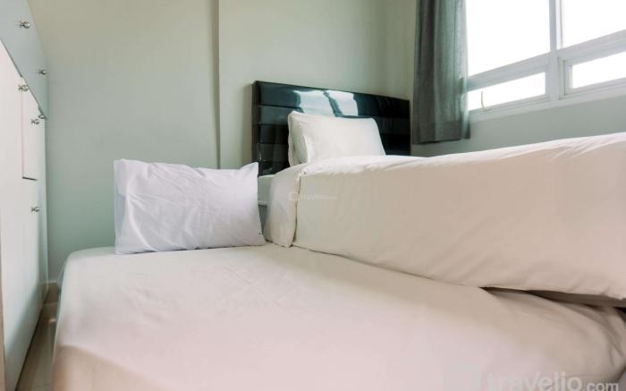 Nice 2BR Springhill Terrace Residence By Travelio