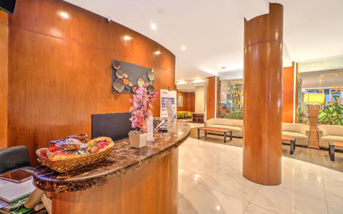 Palette Signature Hotel