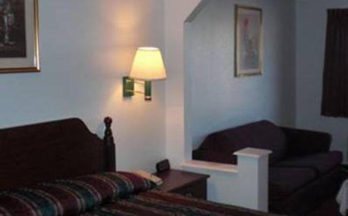 Executive Inn & Suites West Columbia