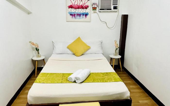 Amancio's Balai-Room w/SharedBath Near the Airport