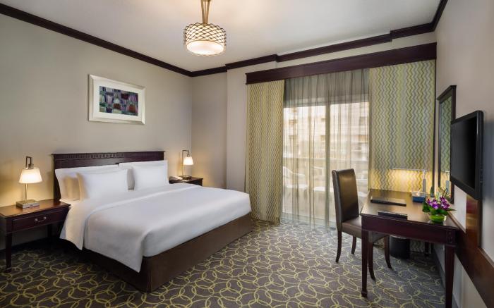 Savoy Crest Hotel Apartment 