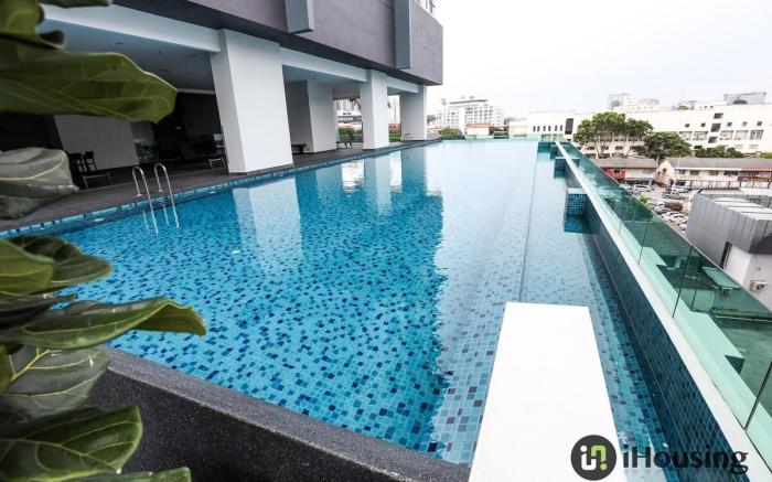 OngKimWee Elegant 2BR Near Jonker 1505 | I Housing