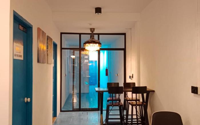 Co.Living Hostel Bandar 
