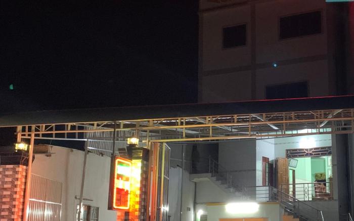 Khách sạn Toàn Thịnh