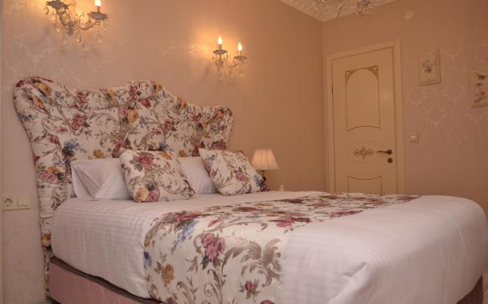 English Home Hotel