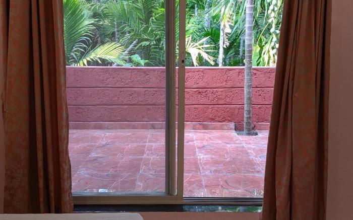 Soham Beach Resort, Diveagar