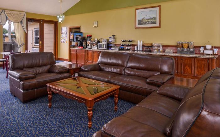 Americas Best Value Inn West Columbia
