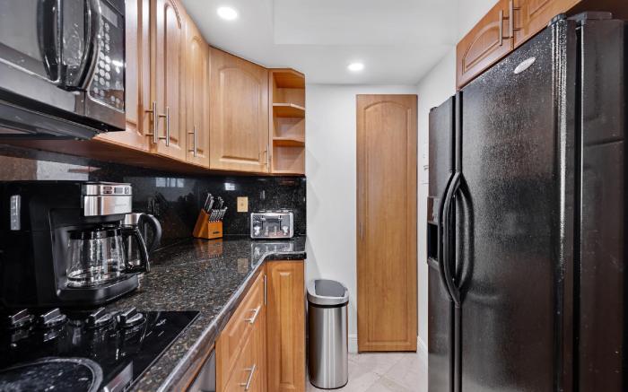 Unforgettable Water Views Oasis