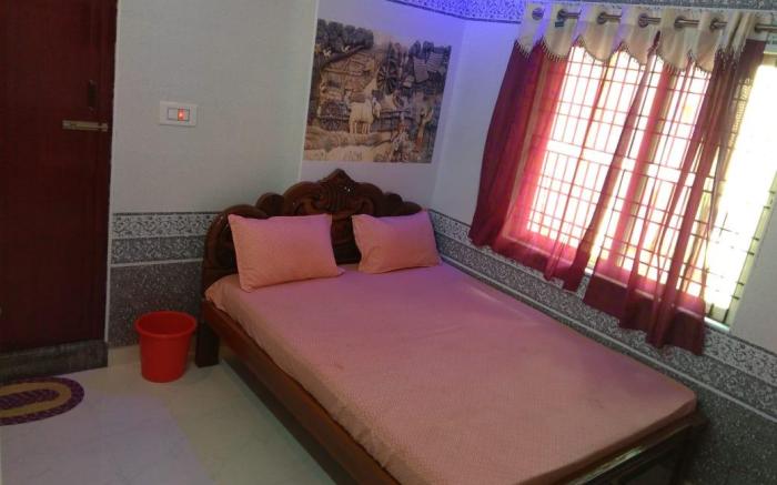 Sri Priya Lodging House