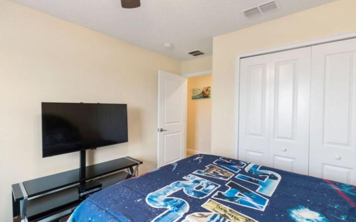 Bedrooms  3 Bathrooms  Storey Lake 4853 RC