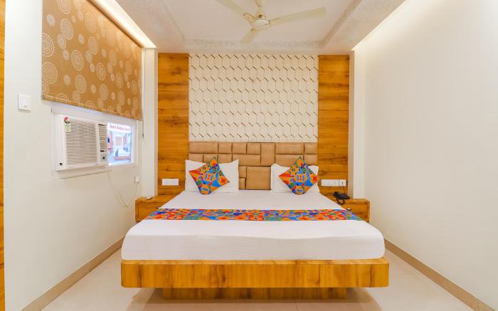 FabHotel Holiday Grand