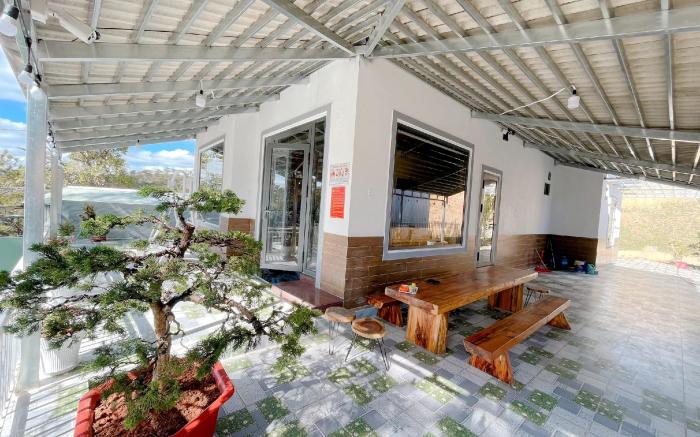 Cẩm Tú Villa Đà Lạt
