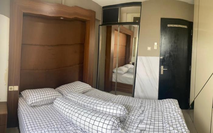 APARTEMEN SENTRA TIMUR BY HHH PROPERTY