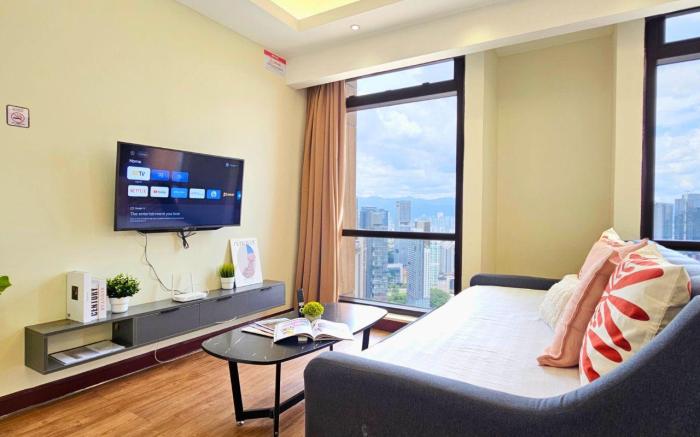 Heart of Bkt Bintang | 1BR for 5paxs | Walk to LRT