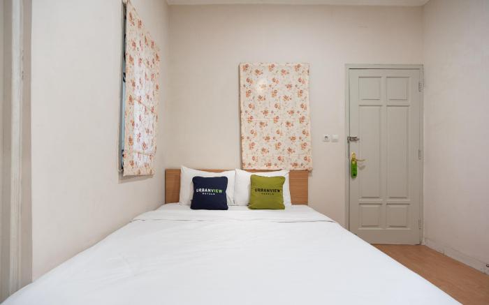 Urbanview Hotel Jagakarsa by RedDoorz