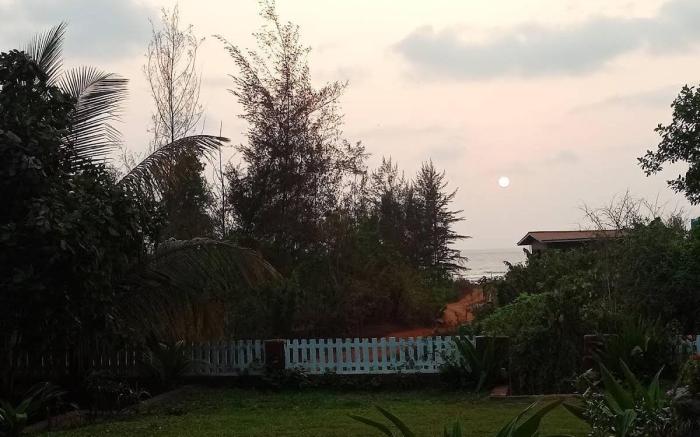 Ocean Breeze Beach Resort