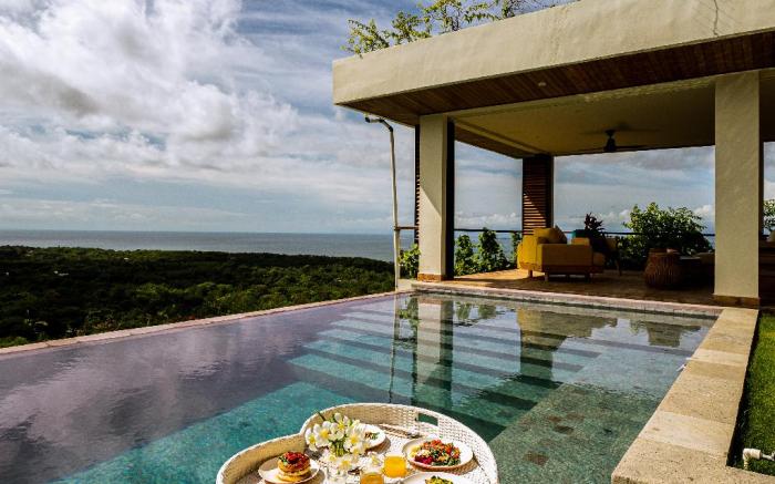 Uluwatu Sunset Hills