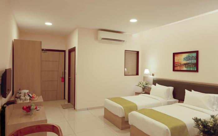 SFS HOMEBRIDGE HOTEL 