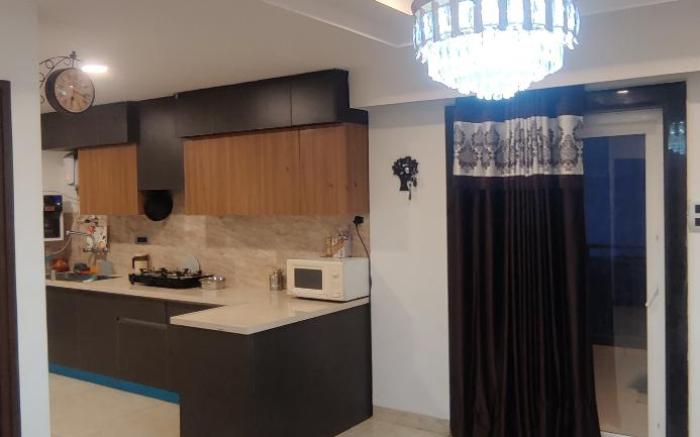 Shimla Cliff Castle Apartment