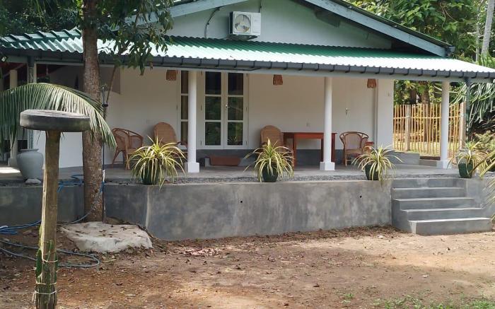 Lakeside Villa Ahangama - Nature's Luck Villa