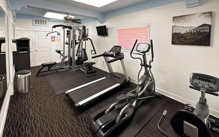 Studio 6  Suites Dallas, TX - Downtown