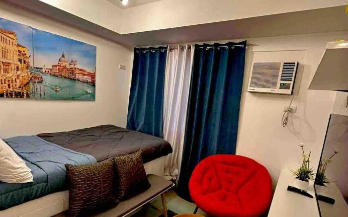 Modern Designed Studio Condo Near Ayala Centrio