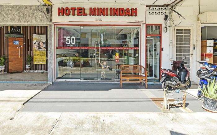 OYO 90727 Hotel Mini Indah