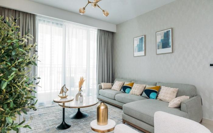 New! Luxurious stay Dubai Creek Balcony & View