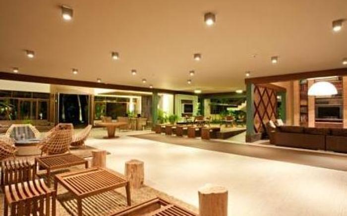 Carmel Charme Resort