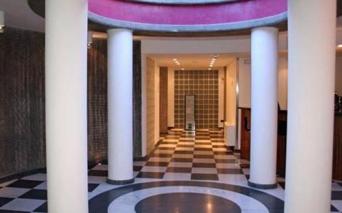 Catania Hills Residence