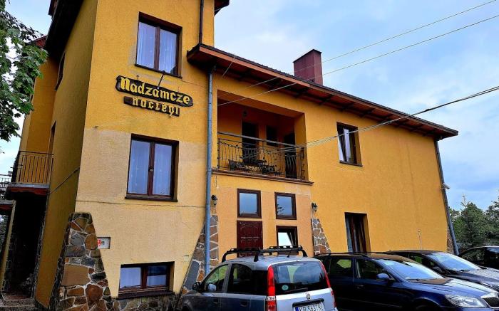 Noclegi Nadzamcze