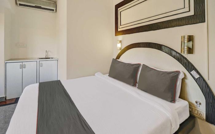 Collection O Sabharwal Residency Near Lalbagh Botanical Garden