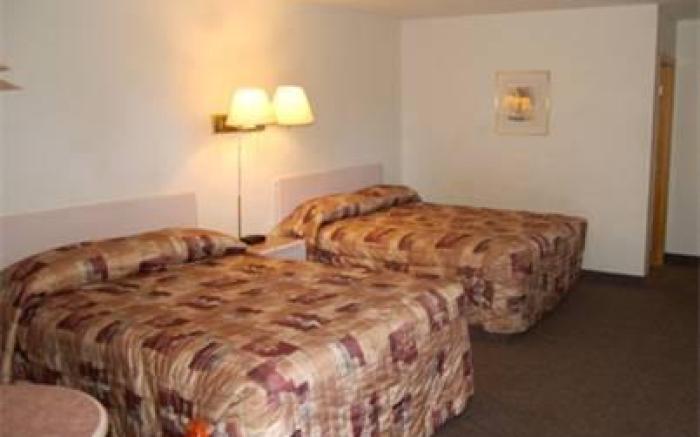 Chinook Motel