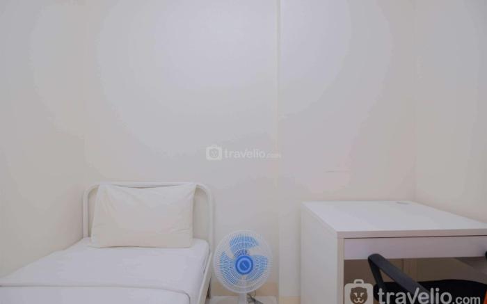 Modern 2BR at Podomoro Golf View Apt By Travelio
