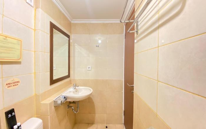 Comfy & Stylish 2BR At Grand Setiabudi By Travelio