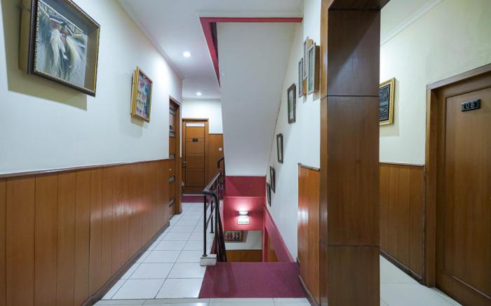 Urbanview Hotel 58 Bintaro by RedDoorz
