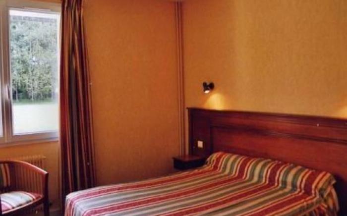 Cozy Hotel Logis Morlaix