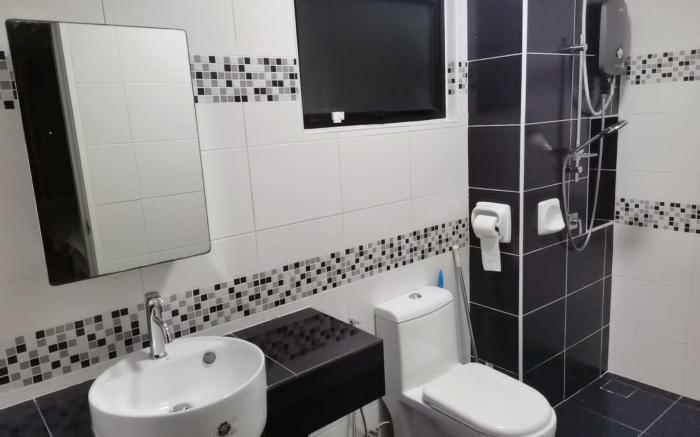 Bukit Indah (8PAX) SkyView apartment /Aeon mall / 