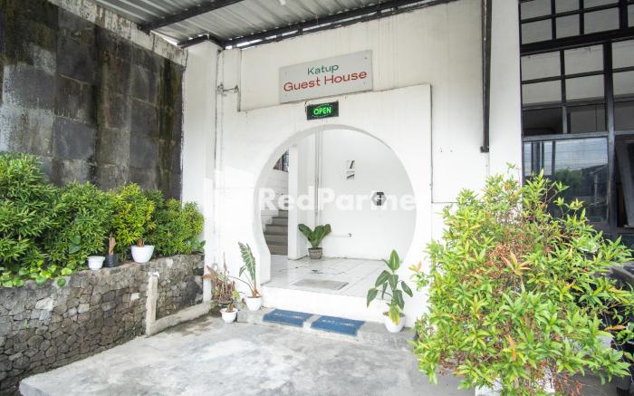 Katup Guest House Syariah Mitra RedDoorz