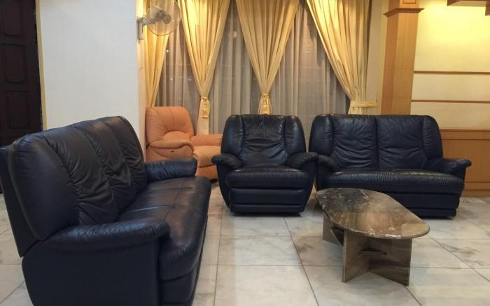 Comfortable  Homestay 繁华闹市的平静家园
