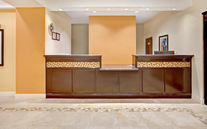 Scottish Inns & Suites