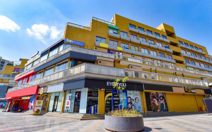 FabHotel Kaviya - Bopal