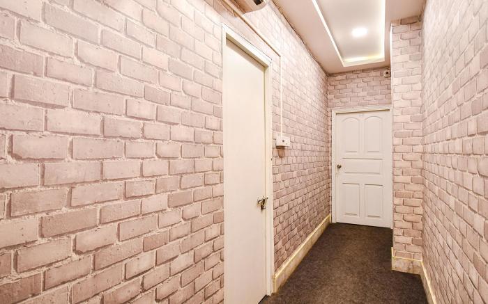 FabHotel Saltlake Regency - 1.4km from Anandlok Hospital
