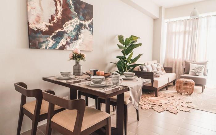 Modern Tropical Luxe Apartment - Ilig-Iligan Beach