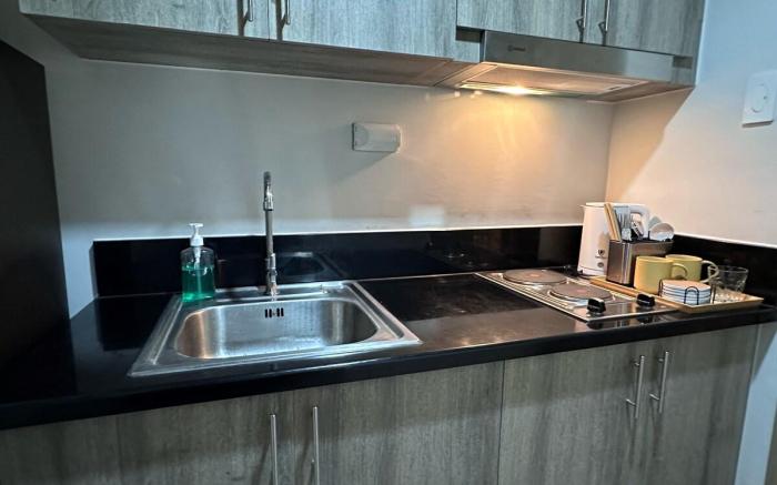 Modern Suite @ Moa complex near Naia, Ccp , Dfa