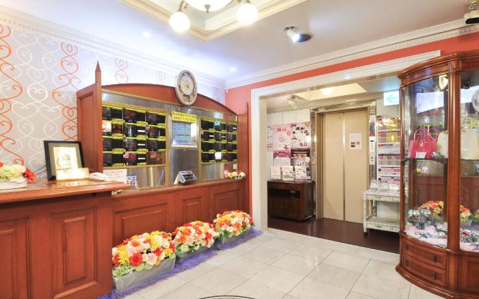 Roselips Tsuruhashi (Adult Only)