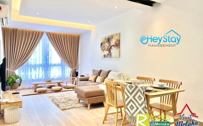 WaterPark-Bali Residence 8Pax-JonkerSt-VideoGames