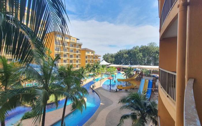 Themepark View | Gold Coast Morib [A1226]