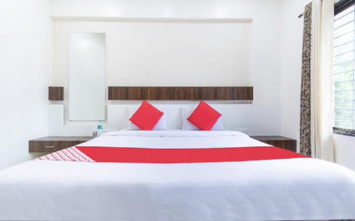 HOTEL  HARI VITTHALA  PALACE &LODGING